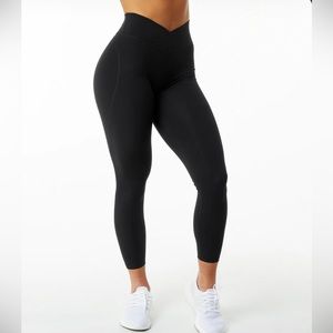 Alphalete Surface Legging